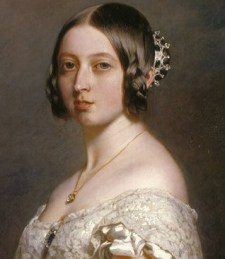 young-queen-victoria_318x367